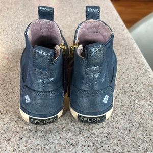 Sperry girls size 11 toddler shoe